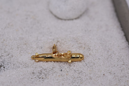 Charm submarino baño de oro o plata