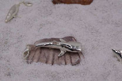 Charm Tiburon Ballena en baño de plata