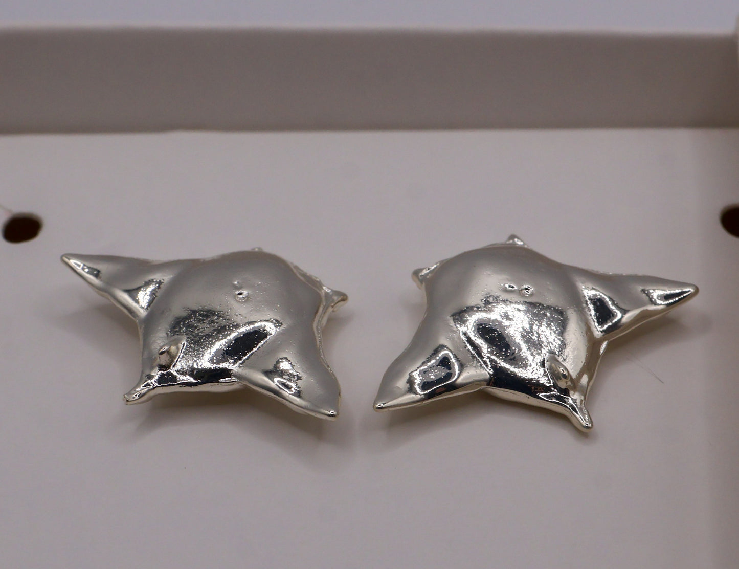 Aretes mantarraya en baño de oro o plata