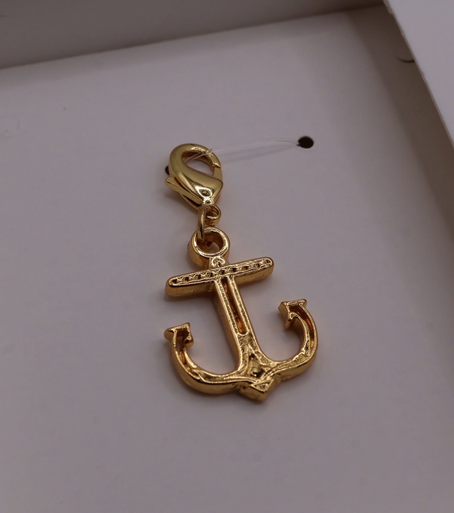 Charm Ancla en baño de oro o plata