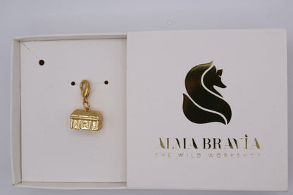 Charm cofre marino en baño de oro o plata